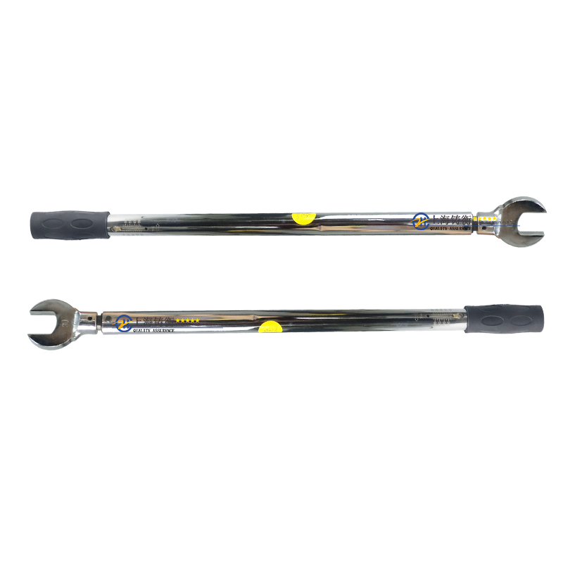 ���A�O�ɓQ�^Ť������